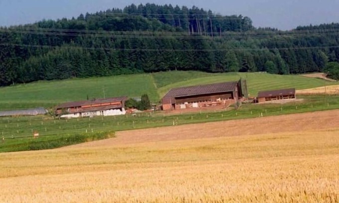 Dietikon District Apartment | Holiday apartment Aesch ZH for 1 - 11 persons with 4 bedrooms - Holiday apartment