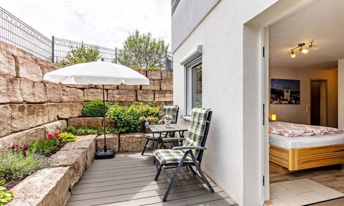 Zwiefalten Apartment | Holiday Apartment "Alpenblick" with Mountain View, Private Terrace & Wi-Fi