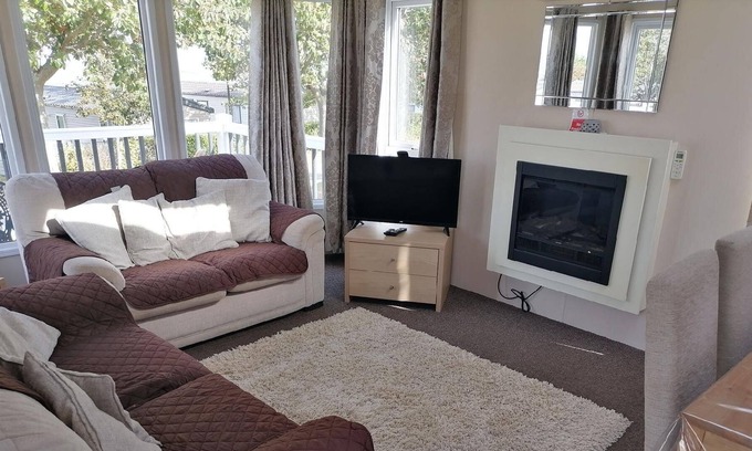 Isle of Grain Apartment | Holiday apartment Allhallows for 1 - 6 persons with 2 bedrooms - Holiday apartment