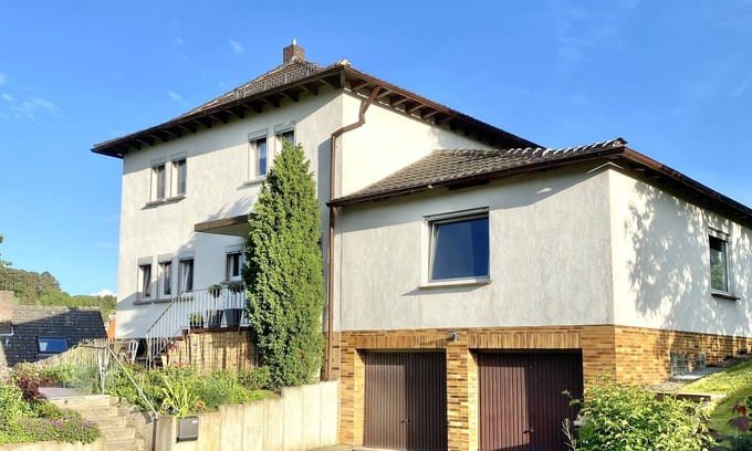 Waldeck Apartment | Holiday Apartment "Alraftsblick" with Wi-Fi & Balcony
