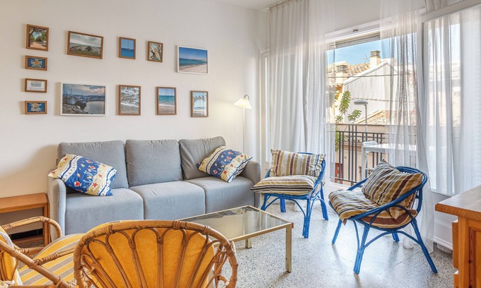 Palamos Apartment | Holiday Apartment "Aubi" with open terrace-balcony and an indoor terrace.