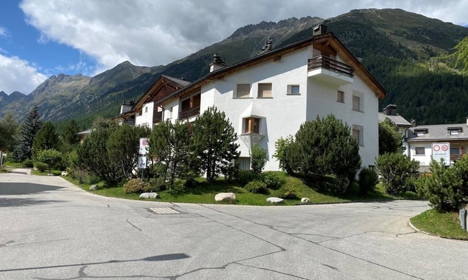 Bever Apartment | Holiday apartment Bever for 1 - 6 persons with 3 bedrooms - Holiday apartment