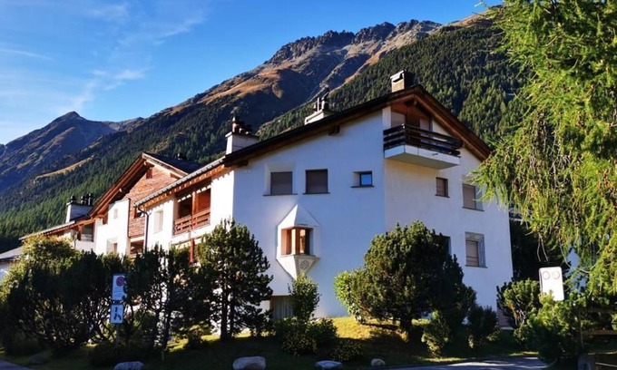 Bever Apartment | Holiday apartment Bever for 1 - 6 persons with 3 bedrooms - Holiday apartment