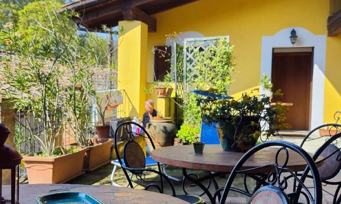 Garibaldi Apartment | Holiday apartment Brusasco for 1 - 5 persons with 1 bedroom - Holiday apartment