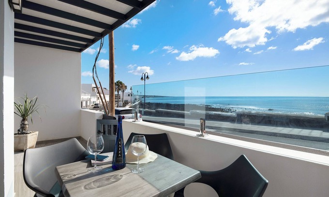 Arrieta Apartment | Holiday Apartment “Callao Beach 1” with Sea View, Terrace & Wi-Fi