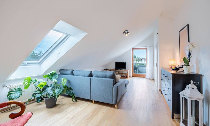 Ebersberg District Apartment | Holiday Apartment Casa Lenny and Friends with Balcony and Wi-Fi