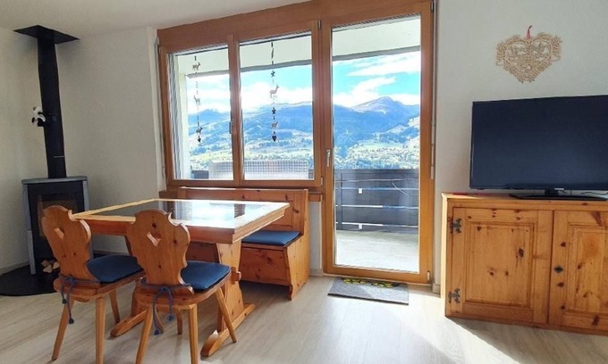 Tavanasa Apartment | Holiday apartment Breil-Brigels for 1 - 5 persons with 2 bedrooms - Holiday apartment