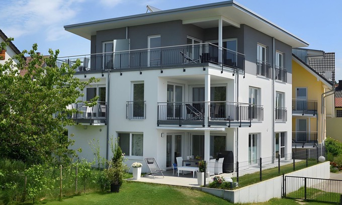 Enzisweiler Apartment | Holiday Apartment 'Dinkelbach 2 E' with Mountain View, Private Terrace and Wi-Fi