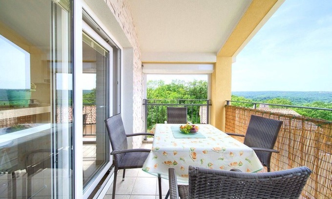 Soline Apartment | Holiday apartment Dobrinj for 1 - 5 persons with 2 bedrooms - Holiday apartment in one or multi-fami