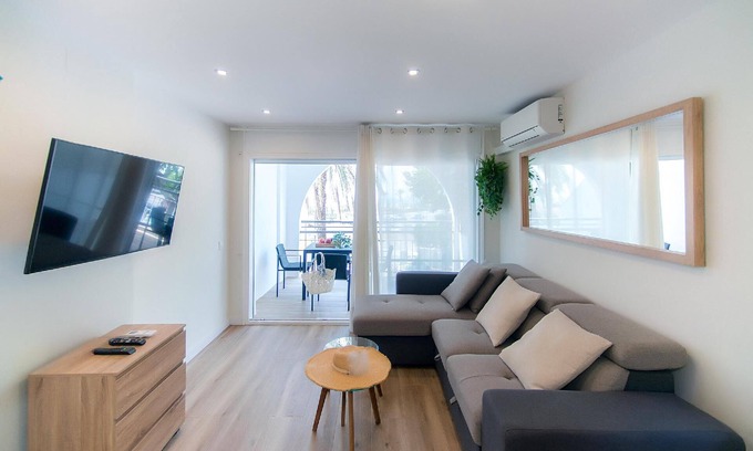 Empuriabrava Apartment | Holiday apartment Empuriabrava for 1 - 4 persons with 2 bedrooms - Holiday apartment