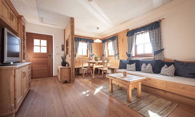Campo Tures Apartment | Holiday Apartment "Enzian" with Mountain View, Balcony & Wi-Fi