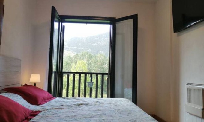 Pla de l'Ermita Apartment | Holiday apartment Caldes de Boi for 1 - 8 persons with 3 bedrooms - Holiday apartment in one or mult