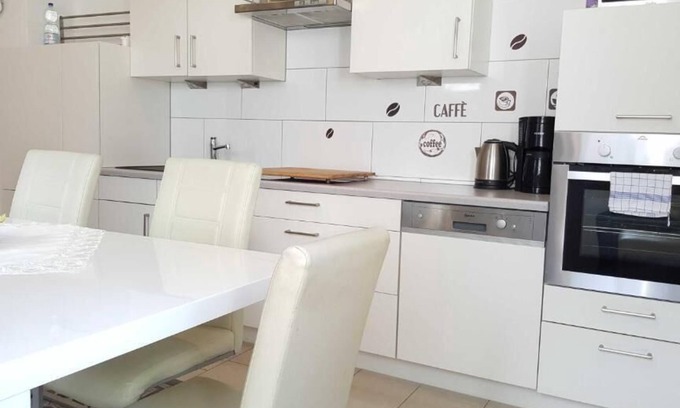 Katernberg Apartment | Holiday apartment Essen for 1 - 7 persons with 2 bedrooms - Holiday apartment