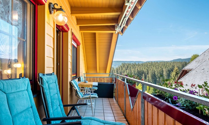 Kappel Apartment | Holiday Apartment 'Feldberg' with Mountain View, Shared Terrace and Wi-Fi