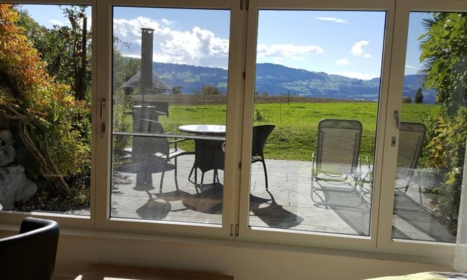 Meilen District Apartment | Holiday apartment Feldbach for 1 - 2 persons - Holiday apartment
