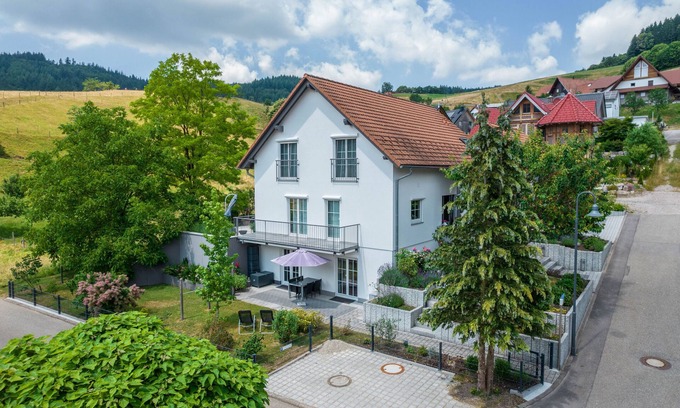 Brandmatt Apartment | Holiday Apartment 'Ferienwohnung Hohfelsenblick' with Terrace, Balcony & Wi-Fi