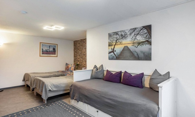 Wehrheim Apartment | Holiday Apartment 'Fewo Am Wiesbachtal' with Private Garden and Wi-Fi