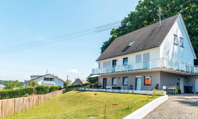 Ostrach Apartment | Holiday Apartment 'Fribo' with Private Terrace and Wi-Fi