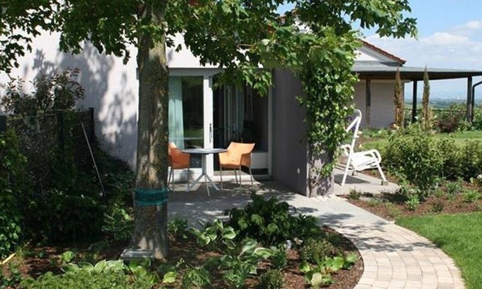 Dackenheim Apartment | Holiday apartment "Gewürztraminer" - Liebesbrunnen - holiday house with 3 apartments