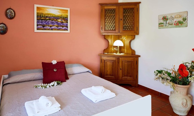 Giungano House | Holiday apartment Giungano for 2 - 4 persons with 2 bedrooms - Holiday house