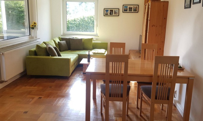 Bernstadt Apartment | Holiday Apartment "Glüxnest" with Private Terrace, Shared Garden, Sauna and Wi-Fi