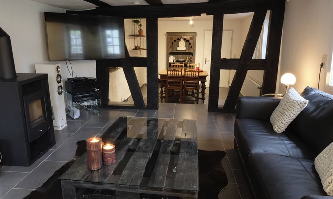 Feldatal Apartment | Holiday Apartment 'Haus Auenland' with Shared Terrace, Shared Garden and Wi-Fi