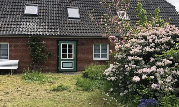 Midlum Apartment | Holiday apartment Hinrichsen 2