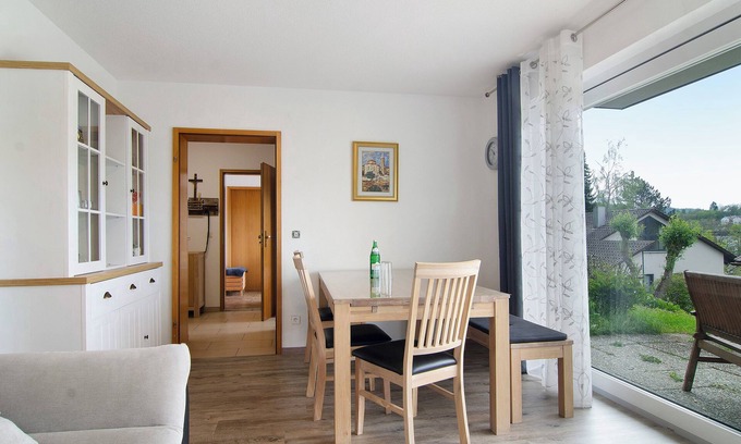 Tuttlingen Apartment | Holiday Apartment Honberg with Private Terrace and Wi-Fi