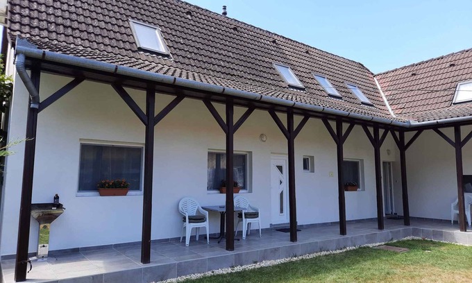 Balatonboglar Apartment | Holiday apartment with air conditioning and Internet