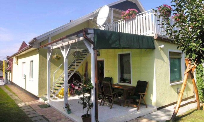 Balatonlelle Apartment | Holiday apartment in the center with air conditioning Premantura