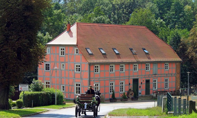 Gollmitz Apartment | Holiday apartment in a historic water mill