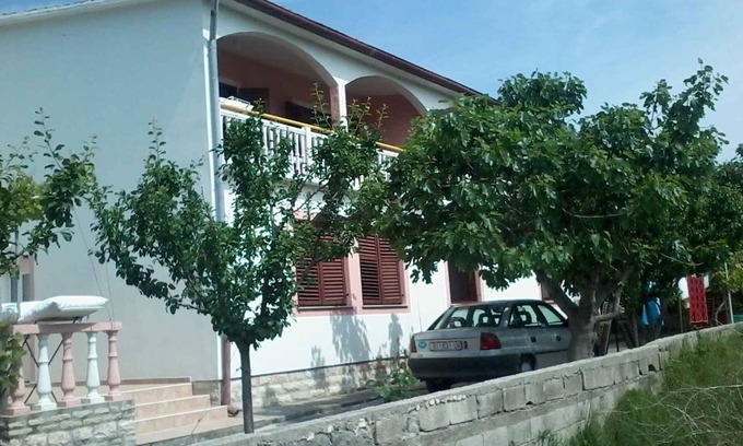 Lopar Apartment | Holiday apartment in a quiet location