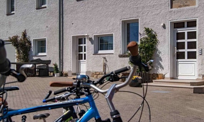 Tharandt House | Holiday apartment in Tharandt with Wi-Fi
