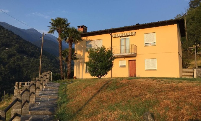 Intragna Apartment | Holiday apartment Intragna for 1 - 4 persons with 2 bedrooms - Holiday apartment