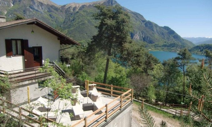 Val Maria-Pur Apartment | Holiday apartment with grill