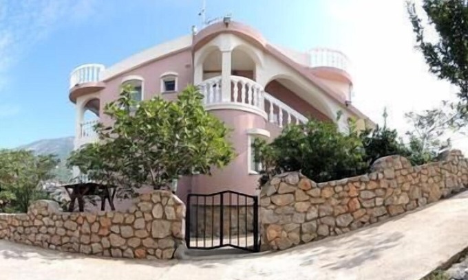 Cesarica Apartment | Holiday apartment Karlobag for 1 - 4 persons - Holiday apartment