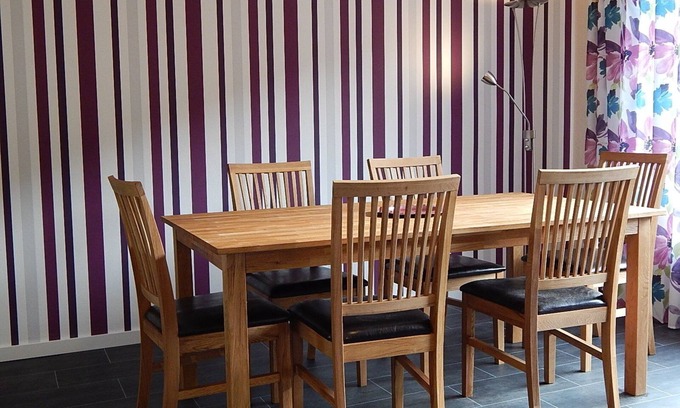 Sued Apartment | Holiday Apartment 'Koblenz City Wohnung Rechts' with Balcony and Wi-Fi