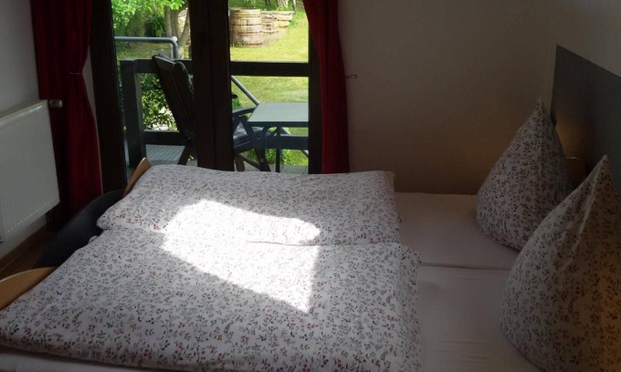Krov Apartment | Holiday apartment Kröv for 1 - 3 persons with 1 bedroom - Holiday apartment