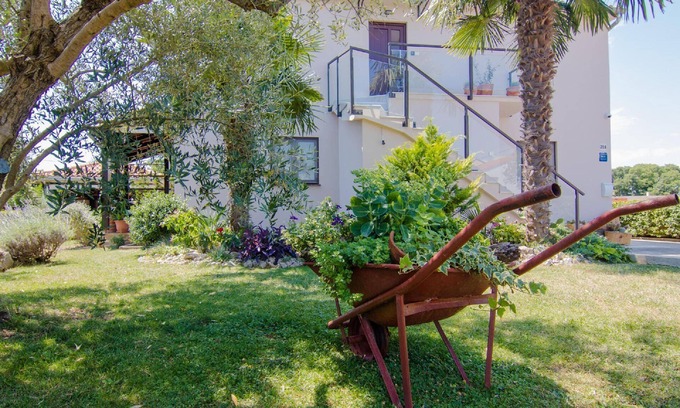 Milovcici Apartment | Holiday apartment Malinska for 1 - 4 persons with 1 bedroom - Holiday apartment