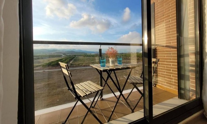 Xilxes Apartment | Holiday Apartment "Margalló Con Garaje" with Mountain View, Private Terrace & Balcony