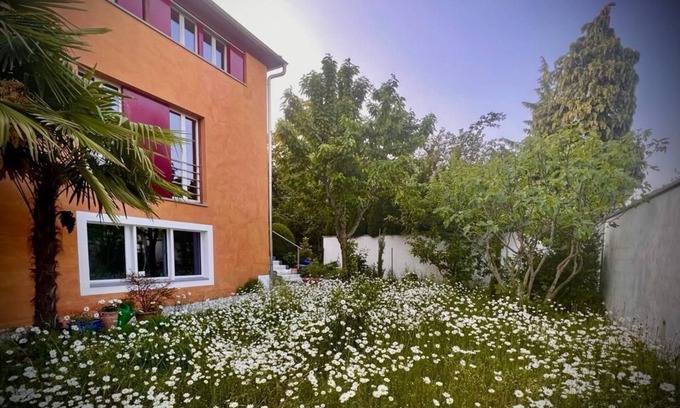 Meggen House | Holiday apartment Meggen for 1 - 2 persons with 1 bedroom - Holiday house