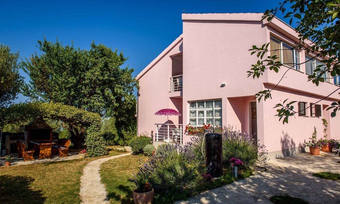 Kozino Apartment | Holiday apartment mit Klimaanlage und Terrasse