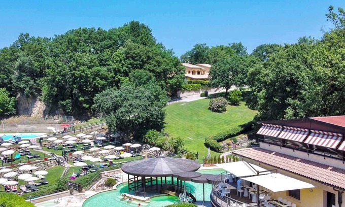Sorano Apartment | Holiday apartment mit Klimaanlage und Pool