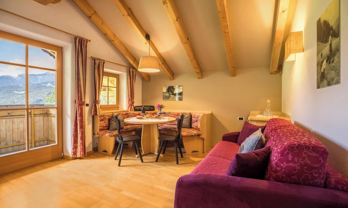 Parrocchia di San Sigismondo Apartment | Holiday Apartment "Oberplunerhof - FeWo Gitschberg" with Wi-Fi and Balcony