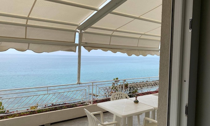 Pizzo Apartment | Holiday apartment Pizzo for 1 - 6 persons with 3 bedrooms - Twin house
