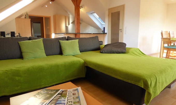Oberkirch Apartment | Holiday Apartment 'Schauenburgblick' with Balcony & Wi-Fi