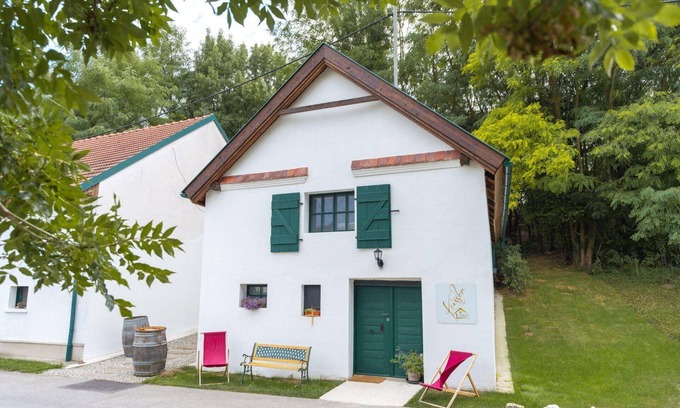 Grub an der March Apartment | Holiday apartment Stillfried for 1 - 4 persons with 1 bedroom - Holiday apartment