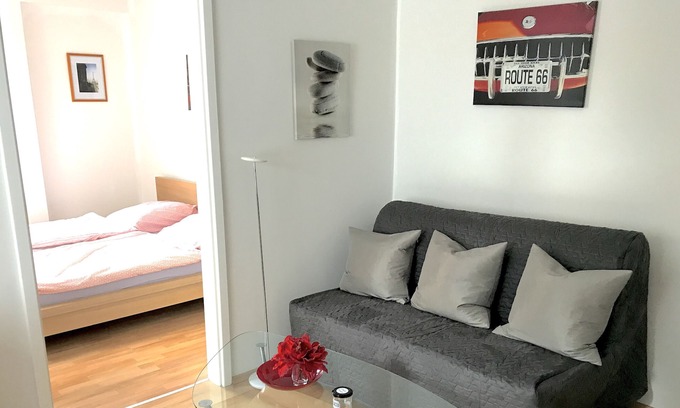Mittelstadt Apartment | Holiday Apartment "Theaterhaus 3" with Wi-Fi