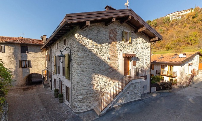 Voltino House | Holiday apartment Voltino for 1 - 6 persons with 3 bedrooms - Holiday house