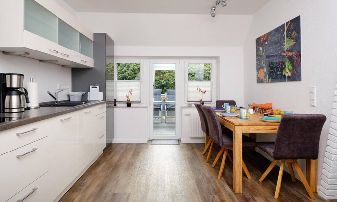 Wiefelstede House | Holiday apartment Wiefelstede for 1 - 4 persons with 2 bedrooms - Holiday house
